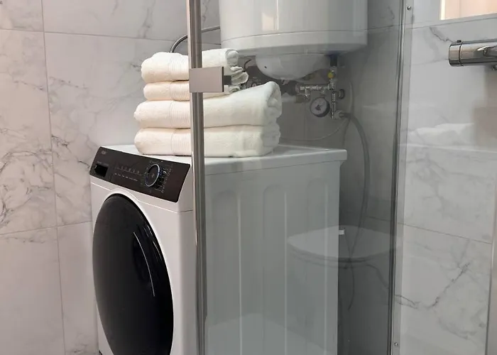 Staro Mesto & Dragon Bridge 公寓 *